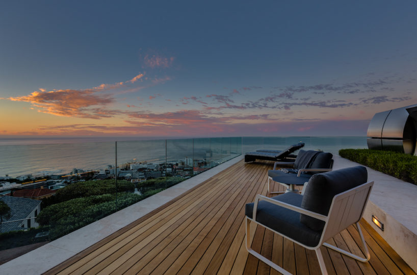 Moondance Villa in Fresnaye - Sunset