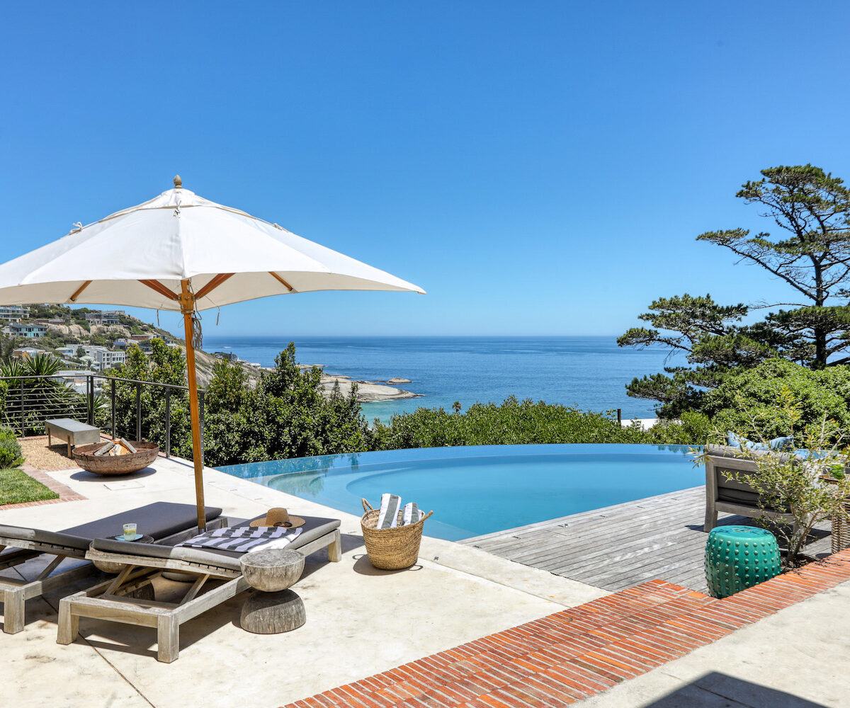 5 bedroom luxury llandudno villa - cape town