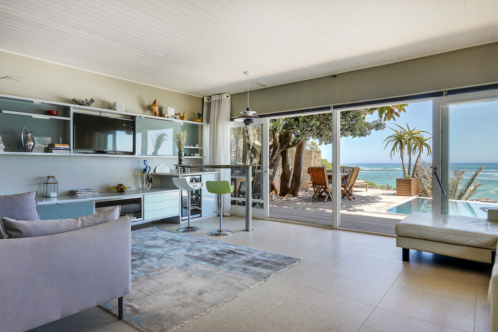 Clifton Beach House Private Rental