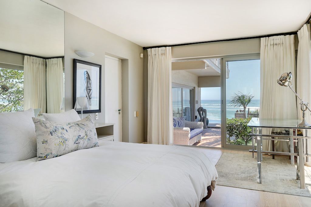 Clifton Beach House Double Bedroom with Sea View