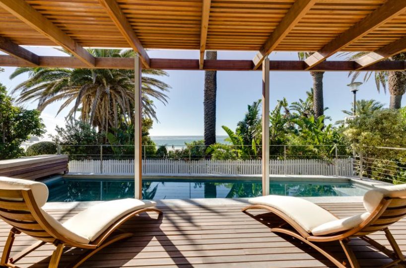 Bungalow52 - Clifton 3 bedroom beach villa