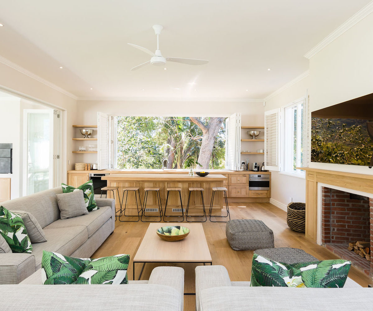 6 bedroom Constantia Villa Rental