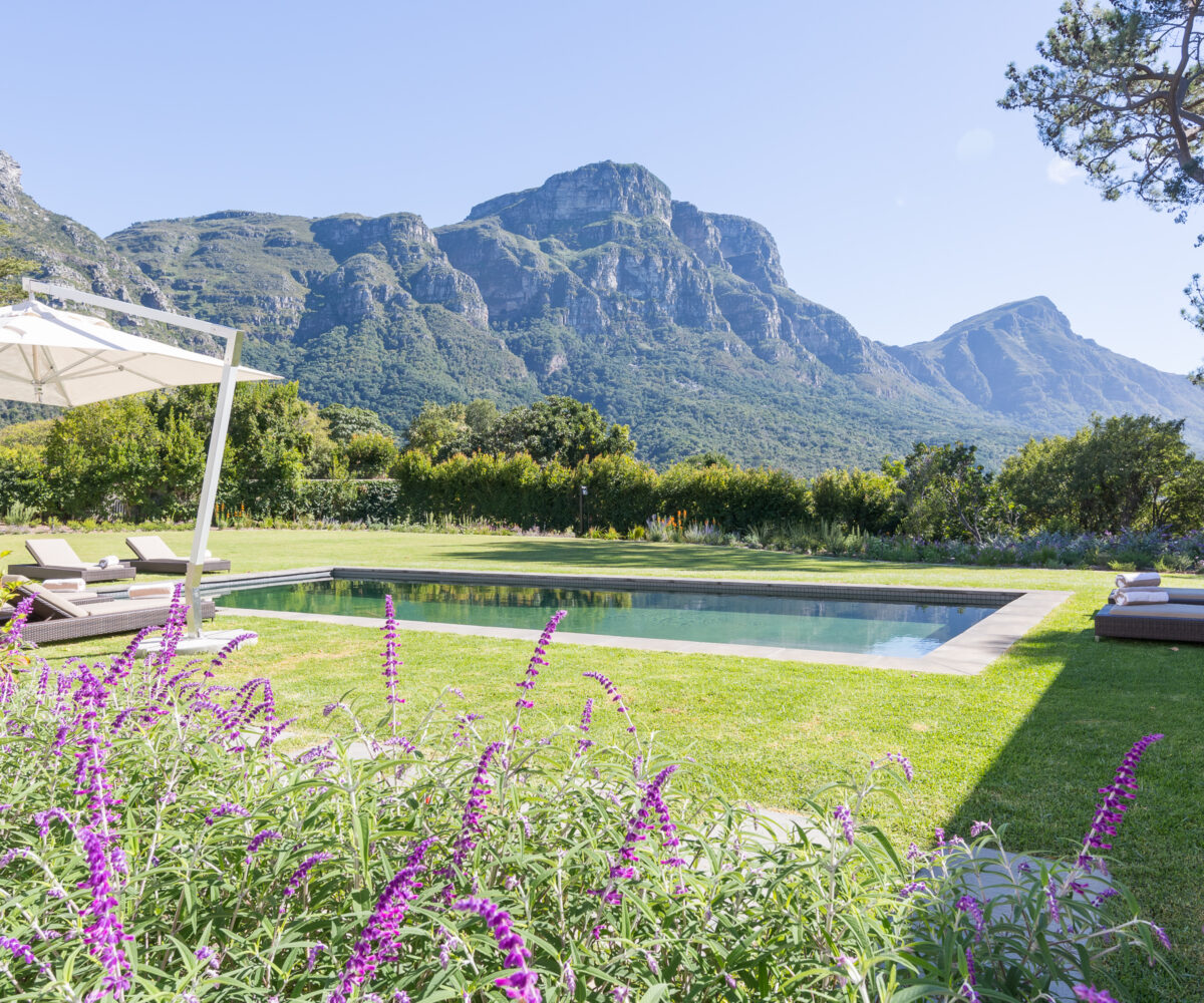 Fully Staffed Villas