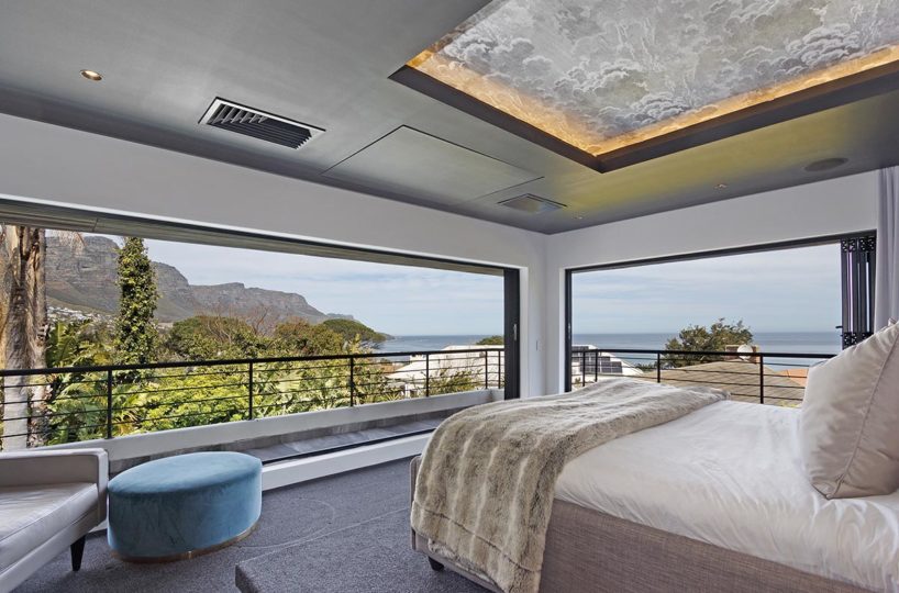 6 bedroom Camps Bay