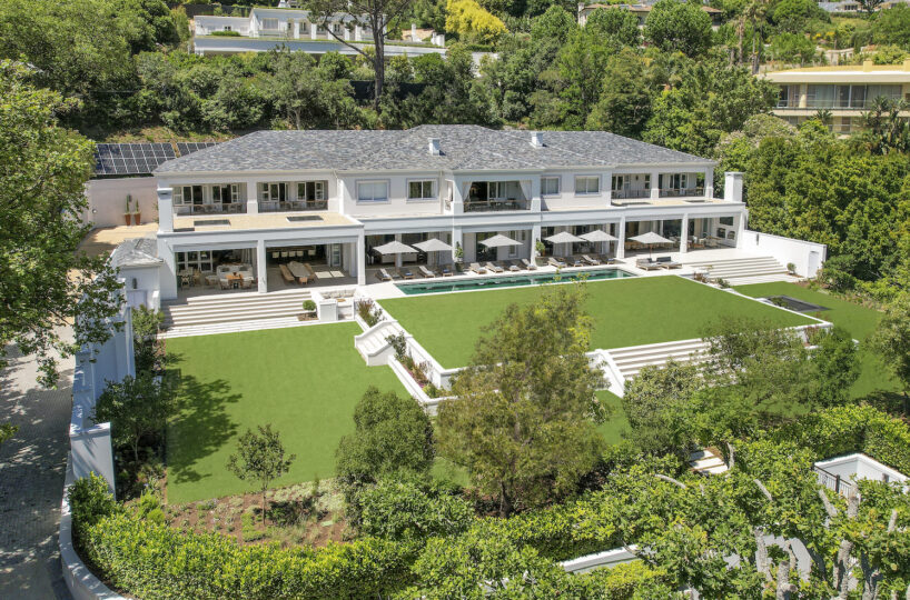 8 bedroom luxury villa with tennis court - Cape Town