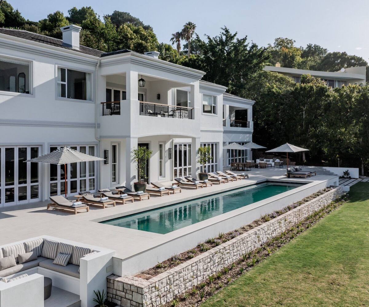 Villa Opus, 8 bedrooms, Bishopscourt