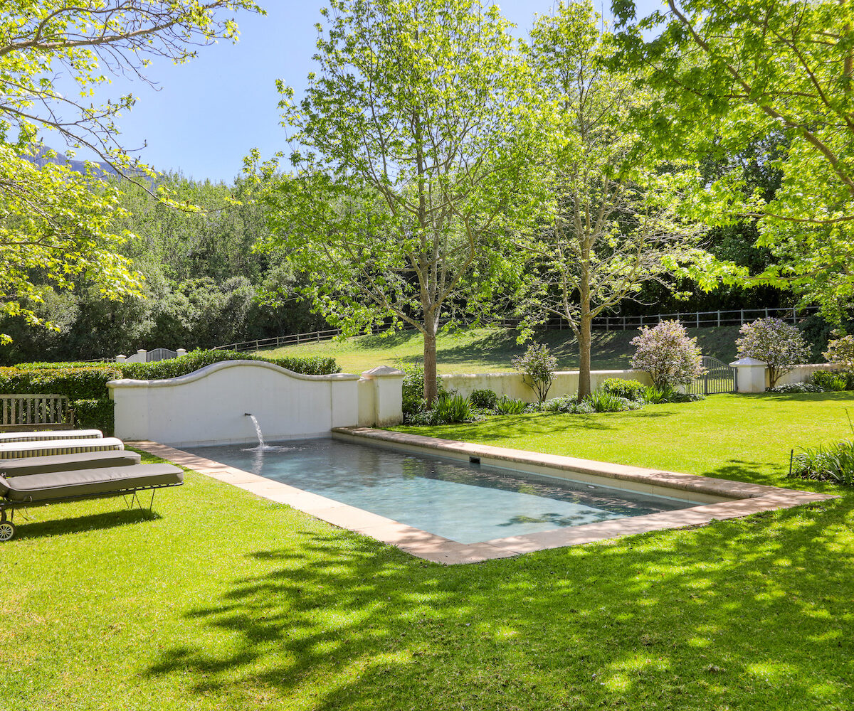 Vineyard House