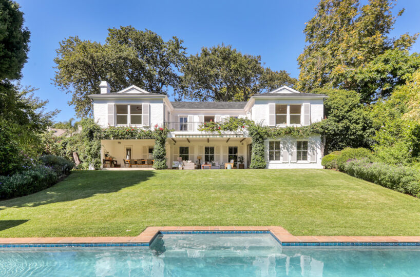 Four-bedroom family villa