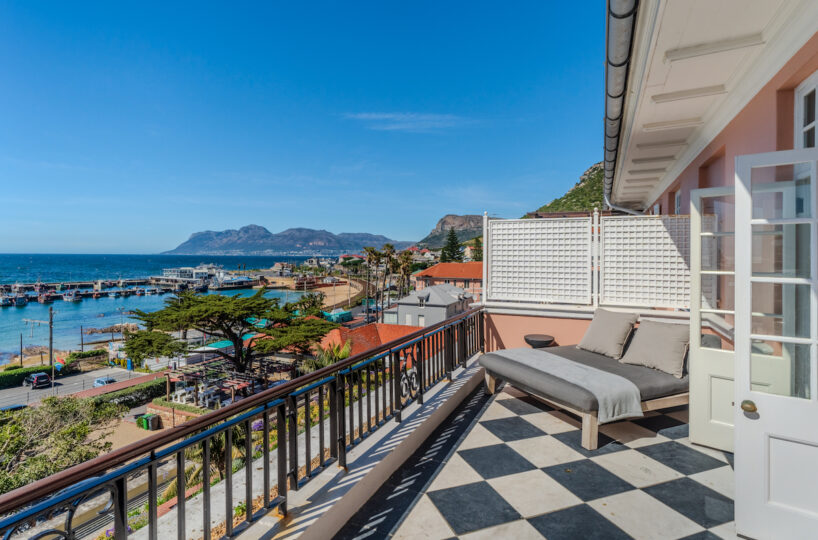 Majestic Penthouse