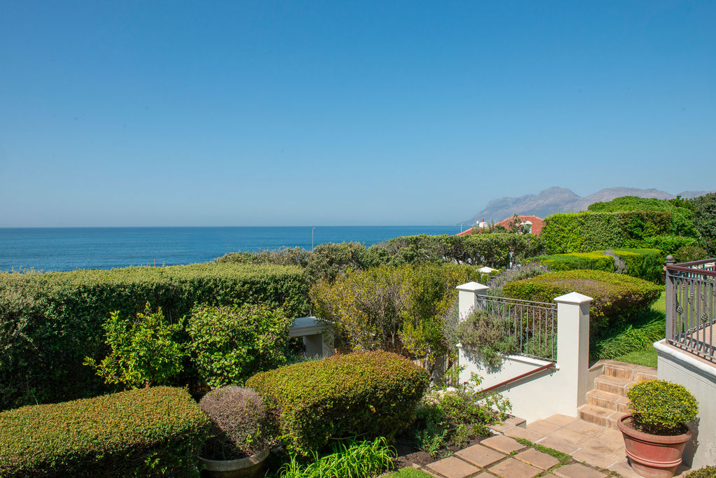 Kalk Bay Private Villas